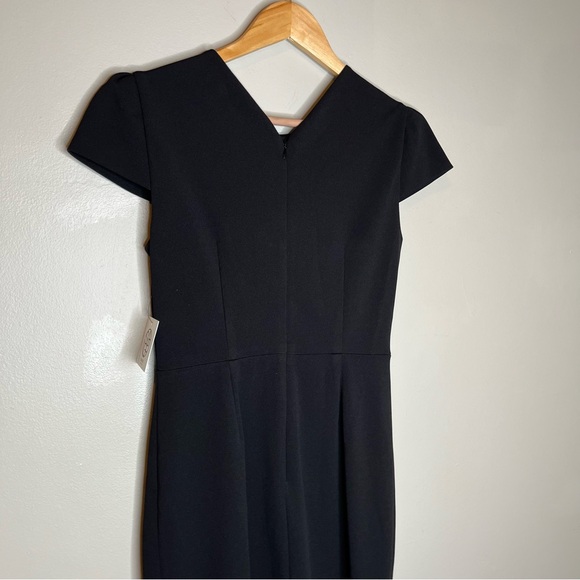 Sage Collective Crew Neck Short Sleeve Zipper Back Solid Ruffled Hem Crepe Dress - Picture 3 of 10